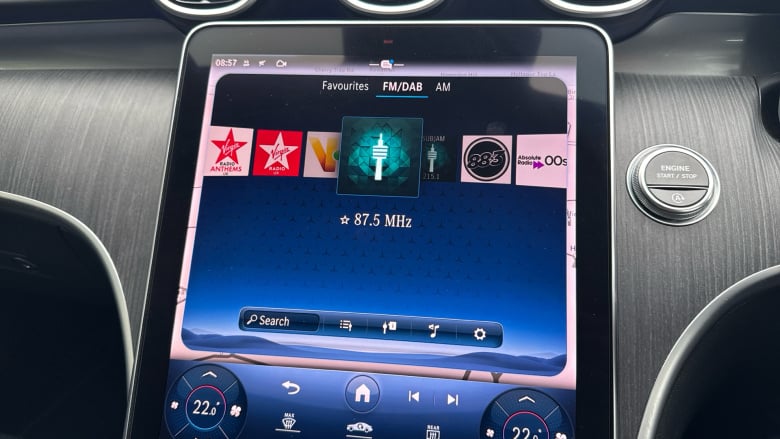 Mercedes-Benz C-Class C200 AMG Line Premium Plus 4dr 9G-Tronic Petrol Saloon